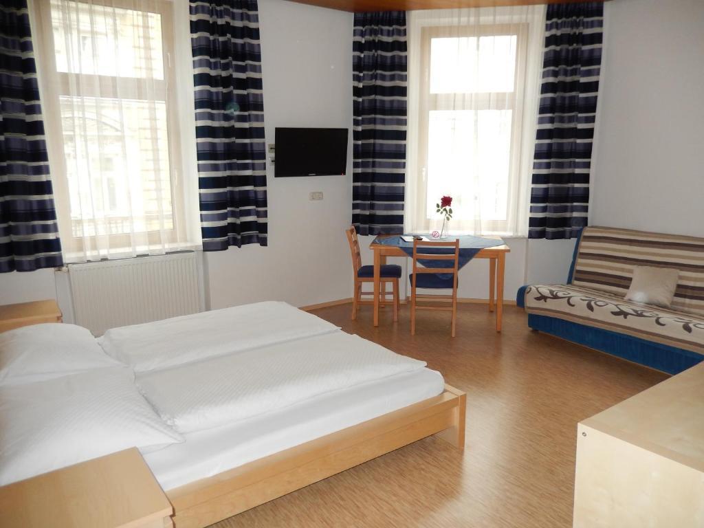 Hotel "Wilder Mann" リンツ 部屋 写真